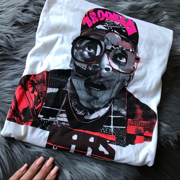 Nike Other - NWT NIKE 🏀JORDAN SPIKE LEE T-SHIRT SIZE XL